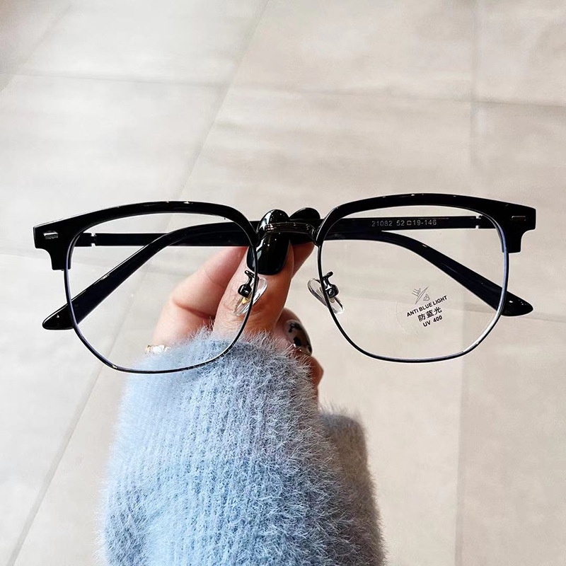 Kính Chống Tia Bức Xạ Thời Trang Cho Cả Nam Và Nữ