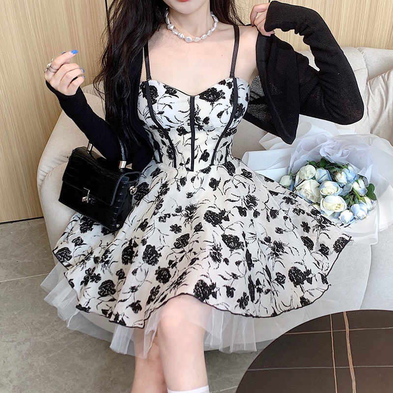 IELGY  Đầm Hai Dây Phối Lưới Họa Tiết Hoa Dáng Ôm Thời Trang Cho Nữ