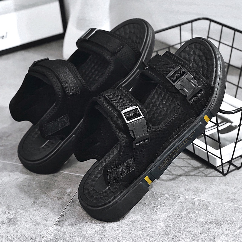 Giày Sandal Siêu Nhẹ Thoải Mái Thời Trang Mùa Hè Cho Nam Và Nữ