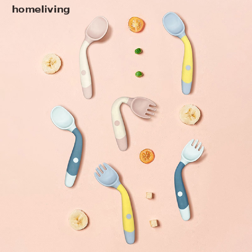 Bộ 2 Muỗng Nĩa Bằng Nhựa PP + TPE Mềm Tập Ăn Cho Bé