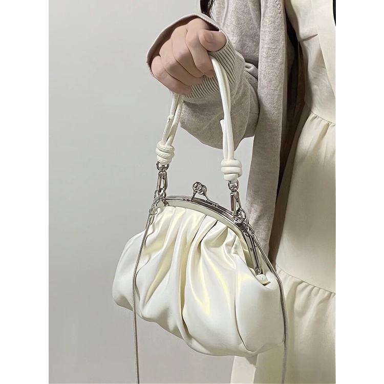 Túi Đeo Chéo Quai Xích Dạng Kẹp Cao Cấp Thời Trang Mùa Hè 2023 TTF773