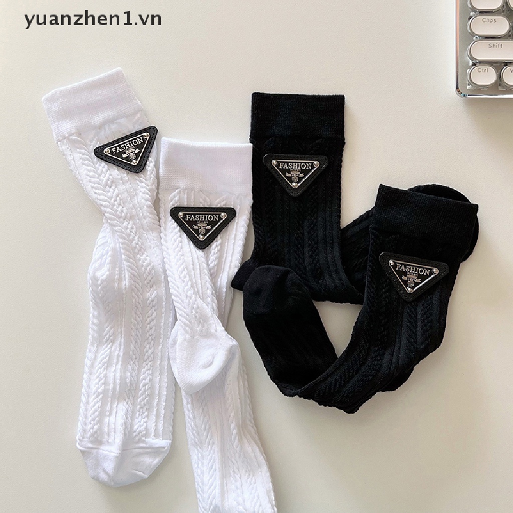1 Đôi Tất Giữ Ấm Thêu Chữ Thời Trang