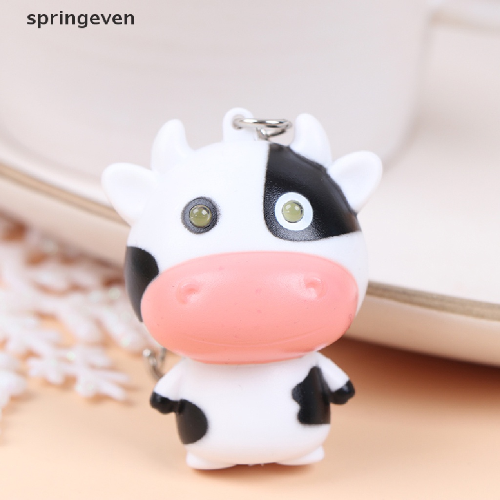 Móc Khóa Hình Bò Sữa Có Đèn LED Độc Đáo