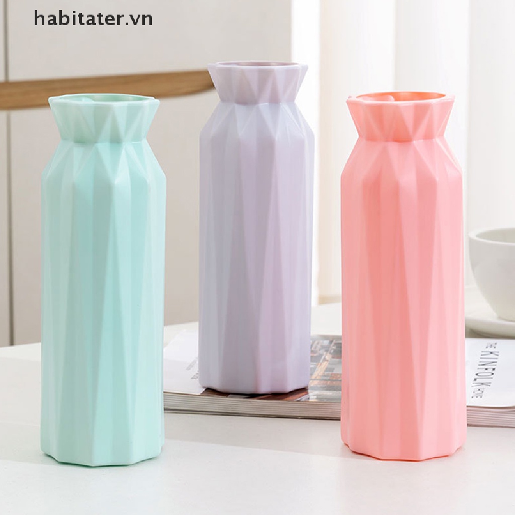 1 Bình Hoa Bằng Nhựa Phong Cách Bắc Âu Dùng Để Trang Trí Phòng Khách