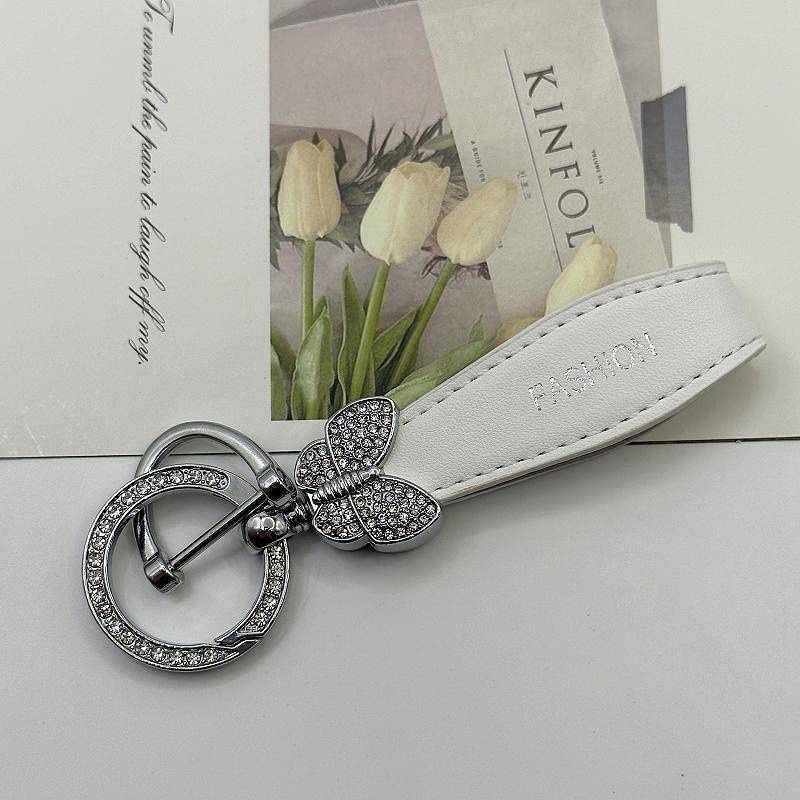 Internet Celebrity Car Key Ring Pendant Diamond Key Ring Circle Lanyard Exquisite Key Chain Women's Bag Hanging Ornament Ins Style J7GB