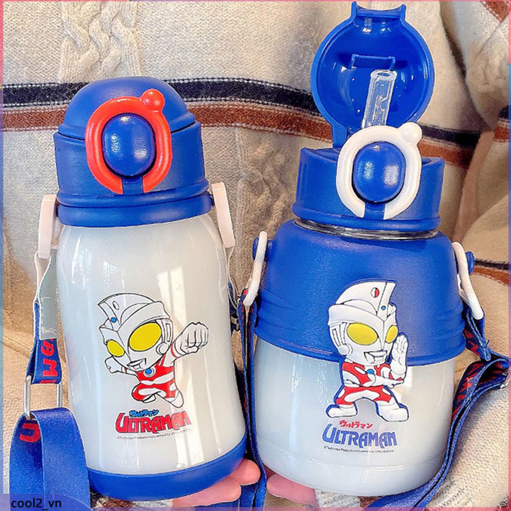Bình Nước Hoạt Hình Ultraman Bằng Nhựa 500Ml/750Ml Dung Tích Lớn Cốc Đeo Chéo Có Ống Hút Lớn Cho Học Sinh Cốc Tiện Dụng Hợp Thời Trang Cho Trẻ Em (Cool2.vn)