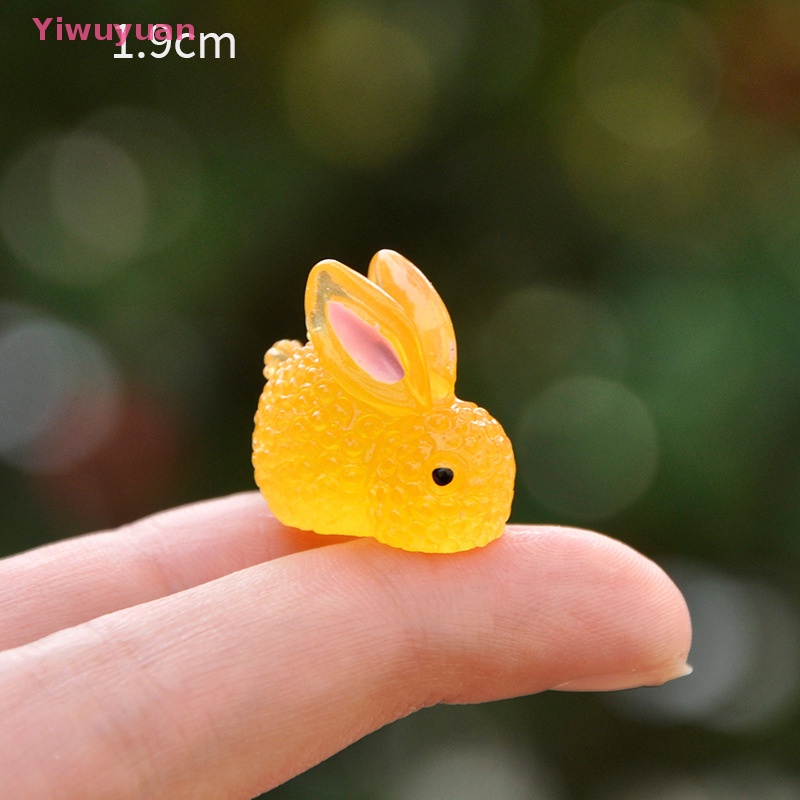 1 Mô Hình Thỏ Nhựa Phát Quang Trang Trí Tiểu Cảnh Mới