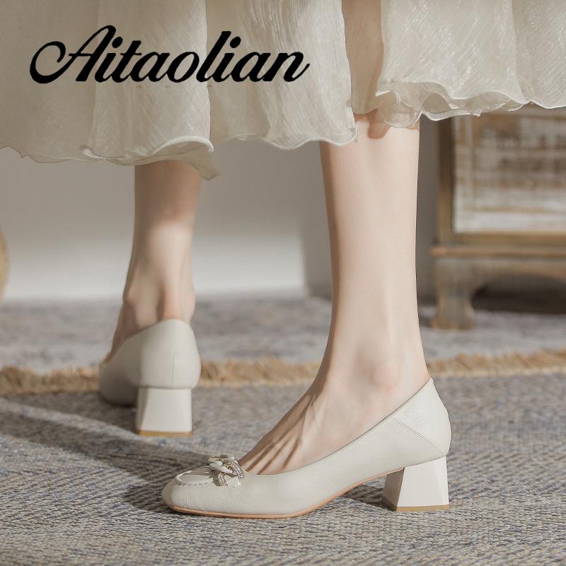 Giày Cao Gót 4cm Da Mềm Mũi Vuông Kiểu retro Anh Xinh Xắn Cho Nữ