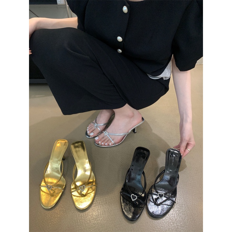 Giày Sandal Cao Gót Hở Ngón Quai Mảnh Đính Đá Trái Tim Kiểu Pháp Cho Nữ