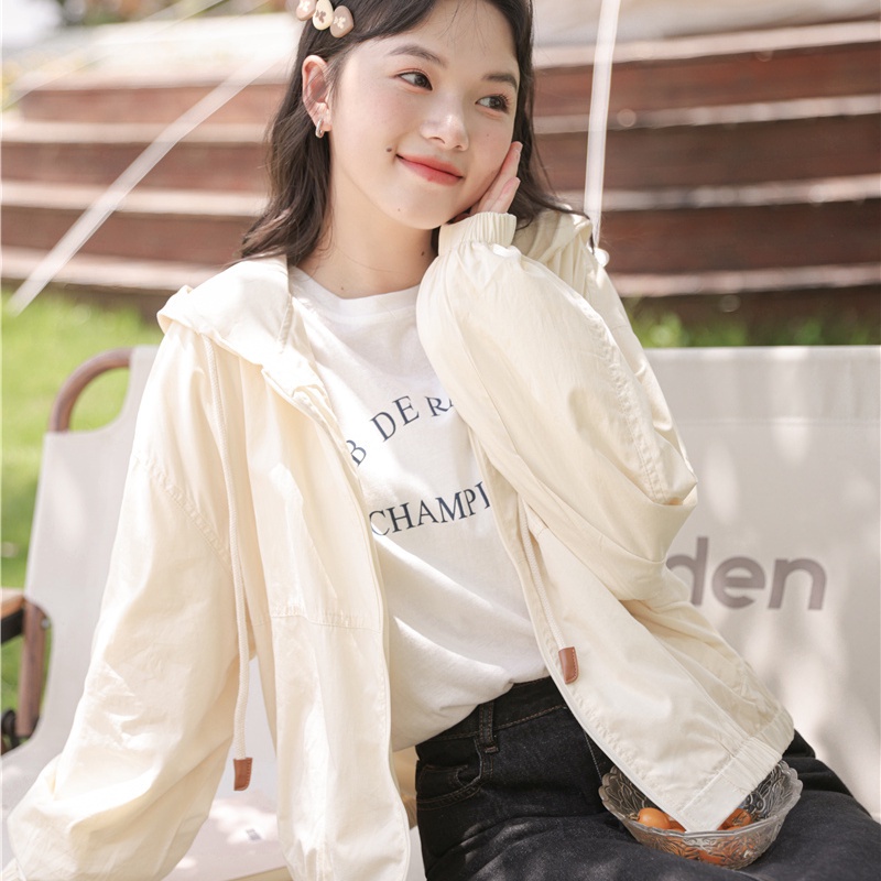Áo Khoác Chống Gió Thoáng Khí Dáng Rộng Màu Mơ Sữa Phong Cách Hàn Quốc Thời Trang Mùa Hè Mới