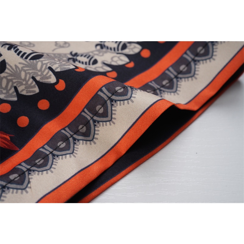 Áo Thun Ngắn Tay In Họa Tiết Cổ Điển Thời Trang Đường Phố