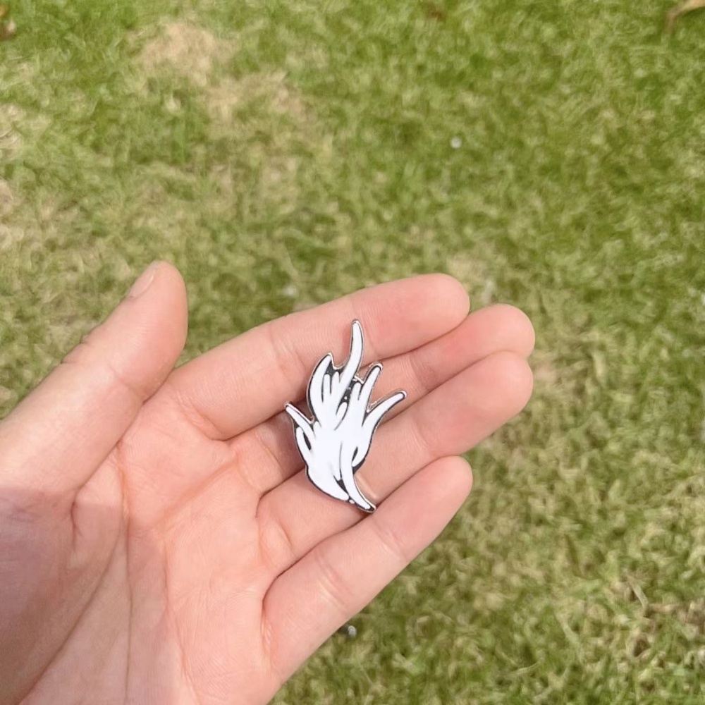 Huy Hiệu Cài Áo Hình Các Thành Viên Nhóm Nhạc BTS Thời Trang