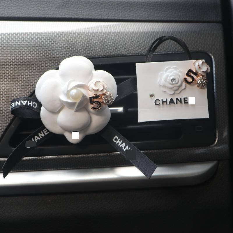 Phụ Kiện Khuếch Tán Tinh Dầu Nước Hoa Xe Hơi Hình Hoa Sơn Trà Túi Xách Thời Trang Làm Từ Thạch Cao Thơm