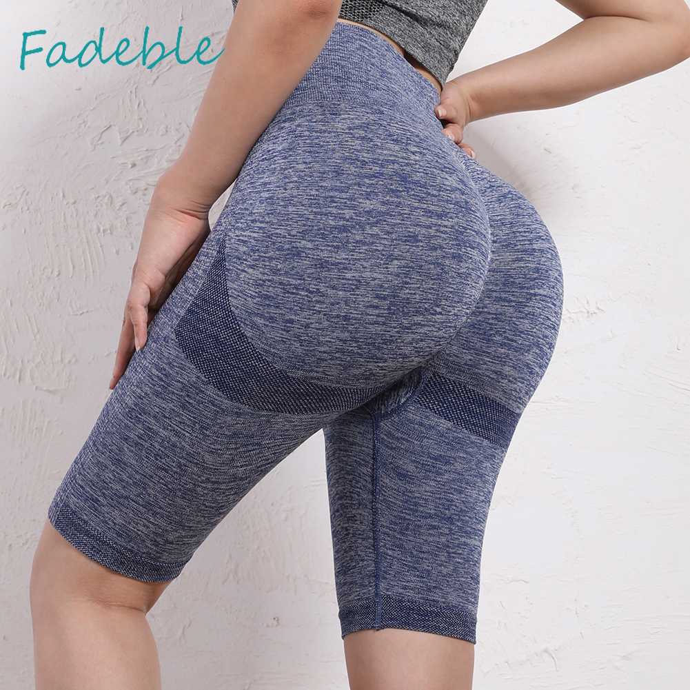 Quần Short Thể Thao Nữ Lưng Cao Không Đường May Chất Liệu Mềm Mại