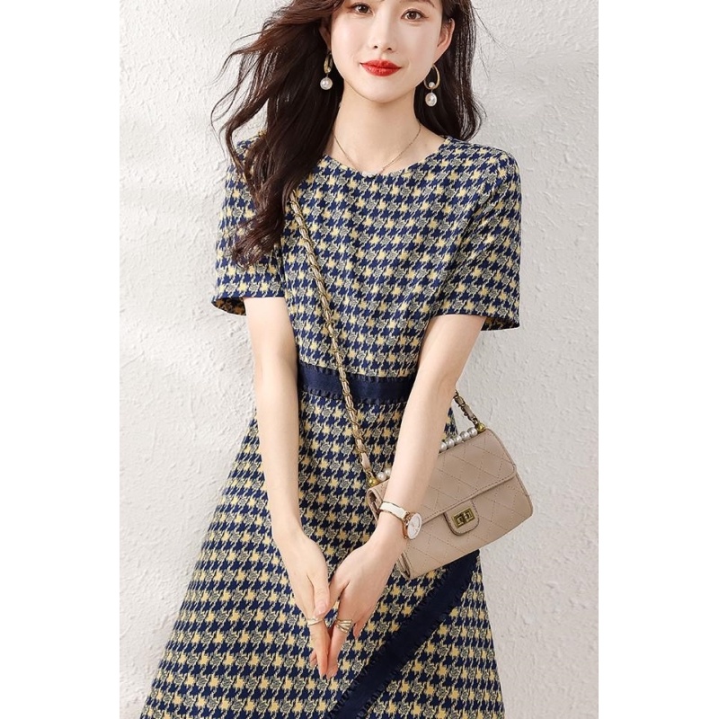 Đầm Ngắn Tay Ôm Eo Thời Trang Mùa Hè Pháp 2023 Mới