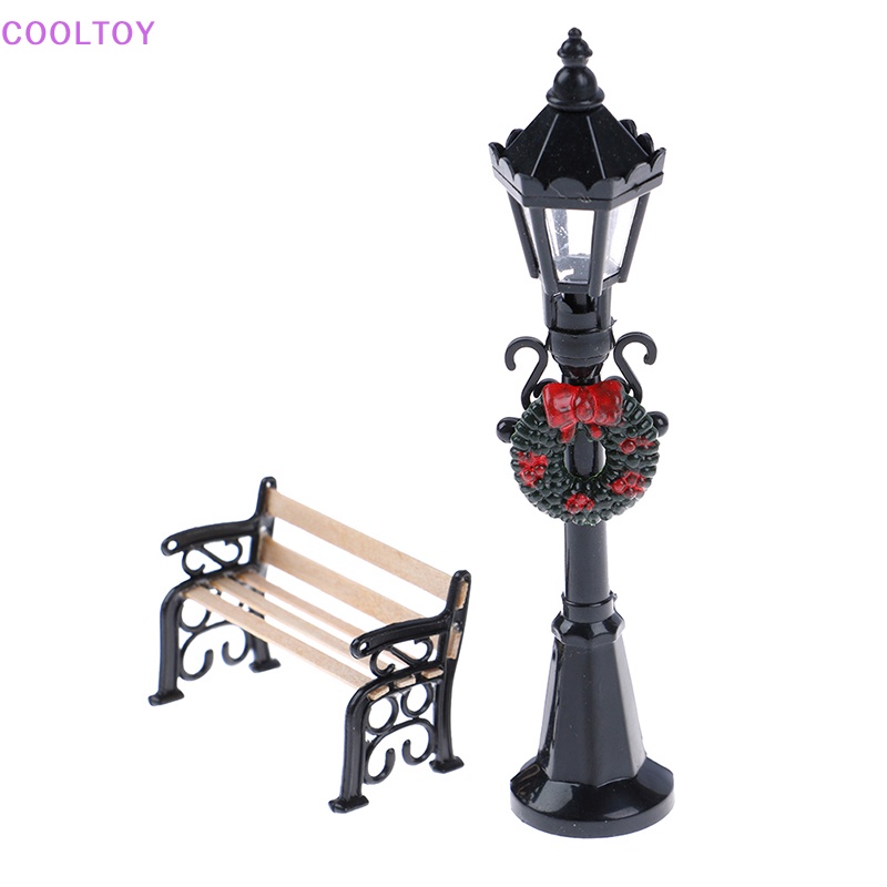 Mô Hình Đèn Đường 1 / 12 Dùng Để Trang Trí Vườn Nhà Búp Bê