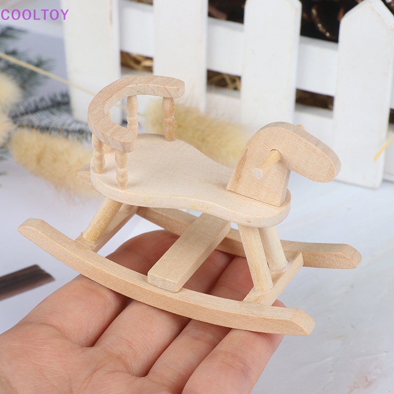 Mô Hình Ghế Ngựa Bập Bênh Tỉ Lệ 1 / 12 Trang Trí Nhà Búp Bê