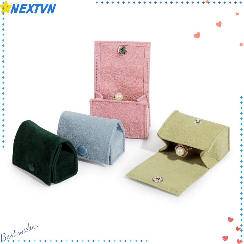 Hộp Đựng Trang Sức Mini Bằng Nhung Sang Trọng