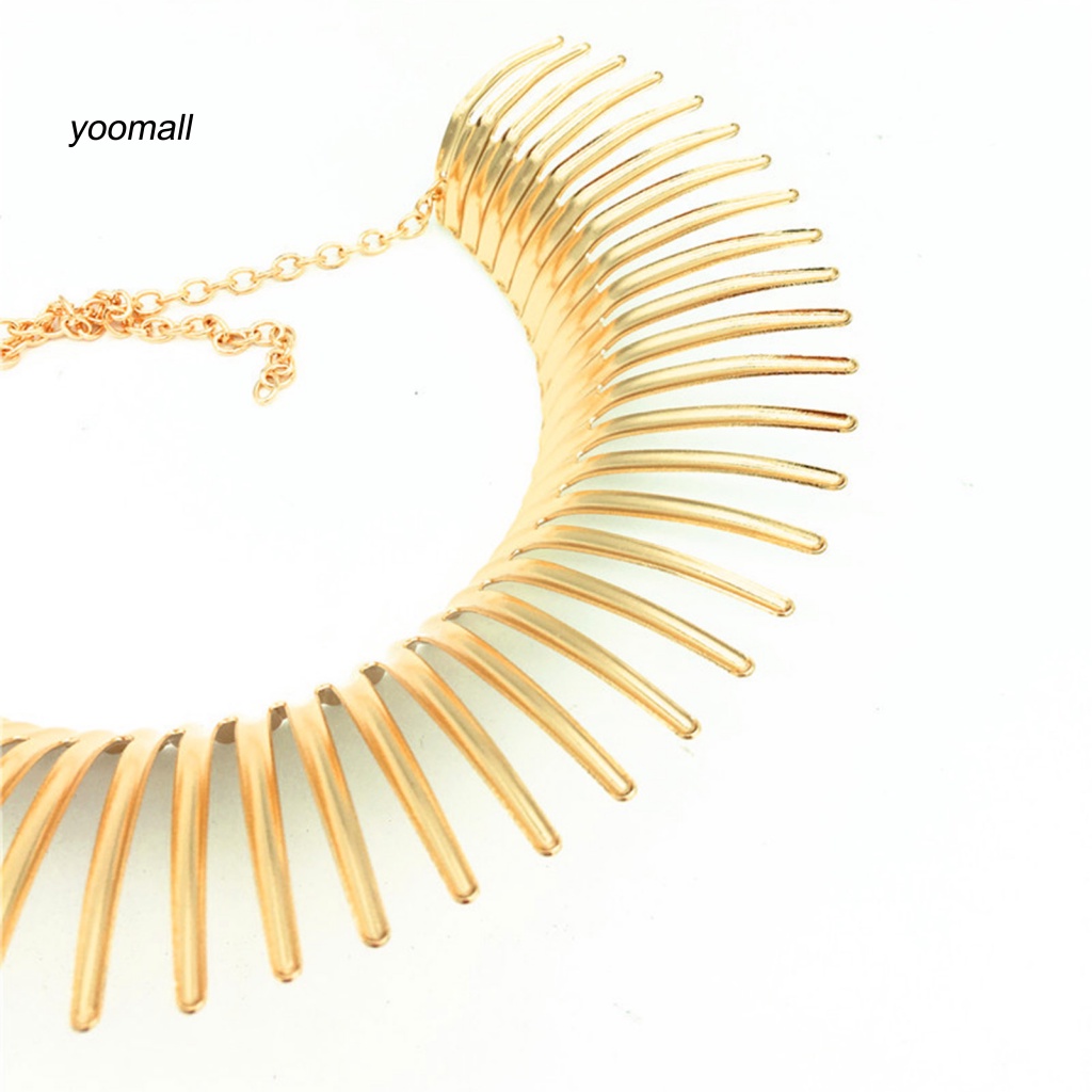 Vòng Cổ Choker Kim Loại Mặt Hình Học Trang Trí Dễ Phối Đồ Cho Nữ