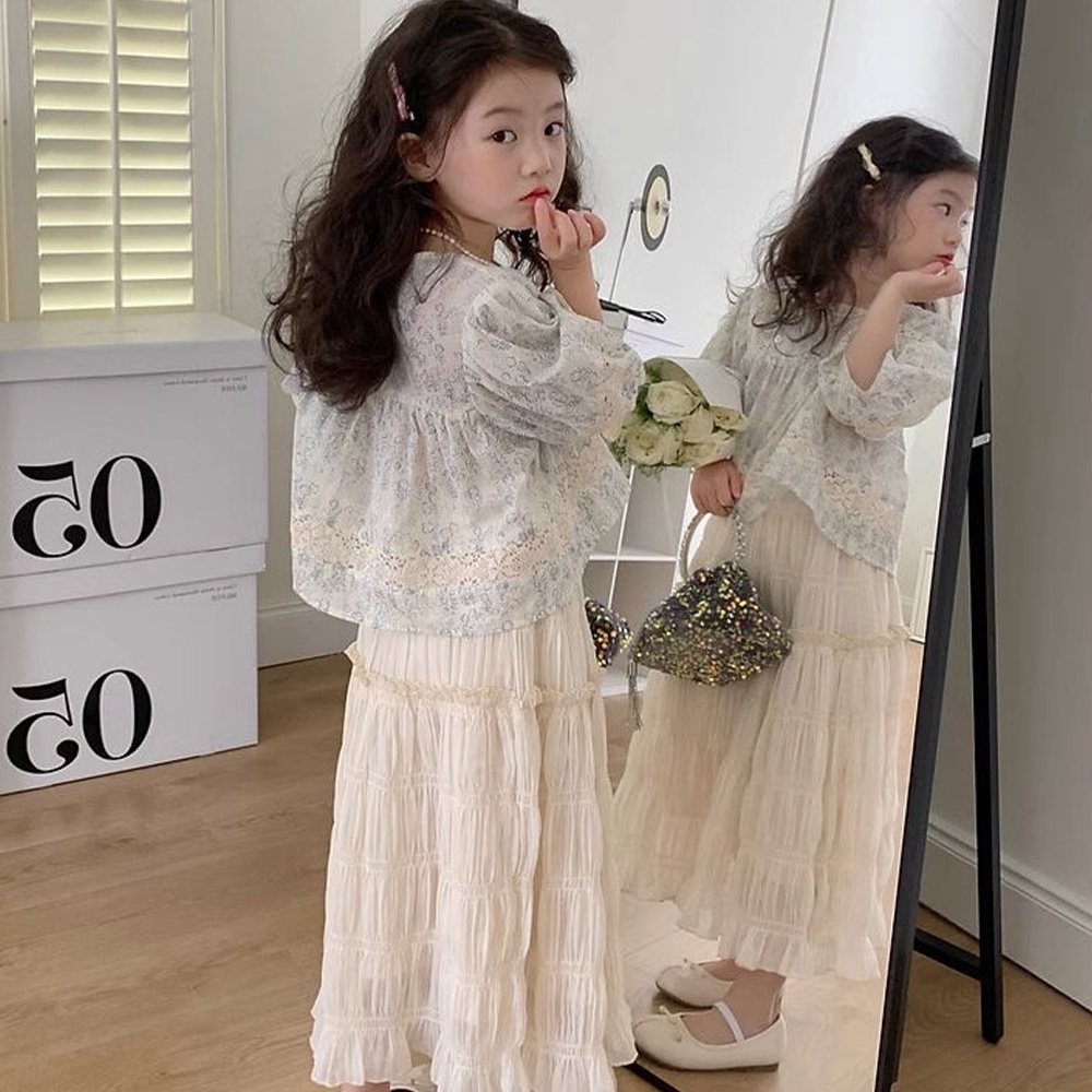 BEAR LEADER Set Đồ Mùa Hè 2 Món Gồm Áo Cổ Vuông In Họa Tiết Hoa + Chân Váy Màu Trơn Cho Bé Gái 2-7 Tuổi