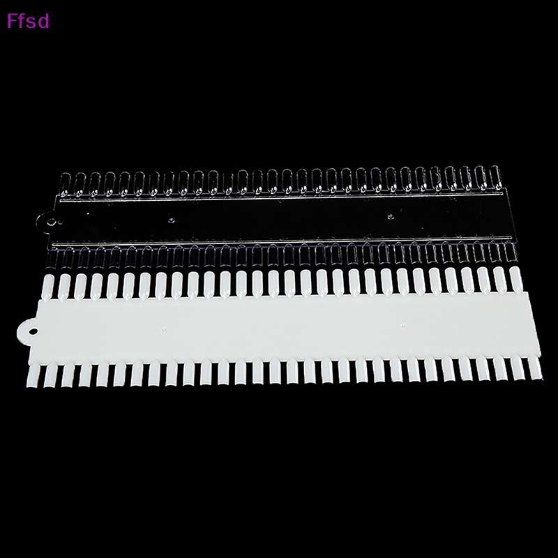 Set 60 Giá Đỡ Trưng Bày Móng Tay Giả Bằng Nhựa Trơn