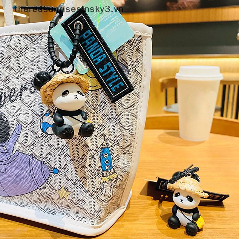 1 Móc Khóa Hình Gấu Trúc Đội Nón Rơm Bằng Nhựa Resin Dễ Thương