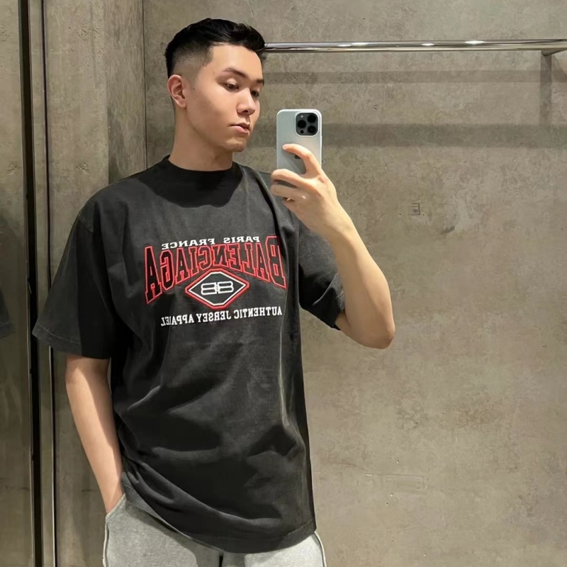 Áo Thun Tay Ngắn In Họa Tiết Thời Trang Xu Hướng