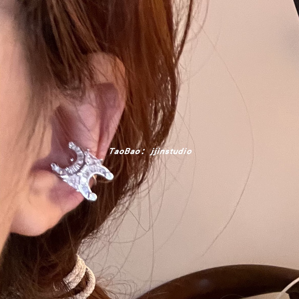 Bông Tai Chữ CáI ĐíNh Đá LấP LáNh