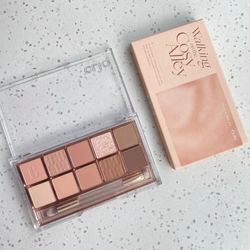 Bảng Phấn Mắt Clio Mười Màu Tông Đất Tinh Tế Và Mềm Mại