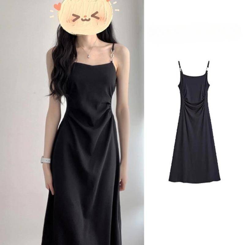 Váy địu màu đen kiểu mới kiểu dáng mỏng-vừa vặn hẹp-waiting mỏng hơn trông váy dài thiết kế thích hợp cảm thấy xếp ly nhỏ màu đen