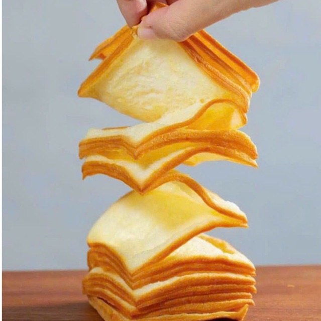 BÁNH MÌ GỐI BƠ SỮA NGÀN LỚP