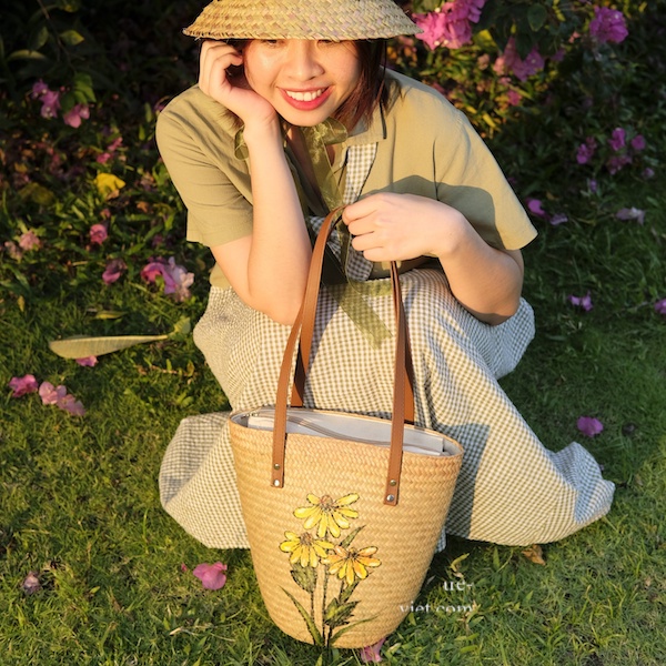 Túi xách cỏ bàng đeo tay nhiều loại có lót vải và khoá kéo