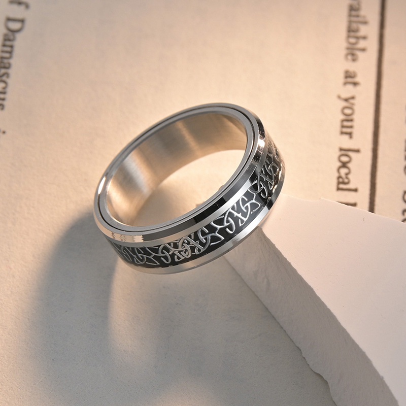 Fancy 2022 Nhẫn Thép Titan Dạng Xoay Thắt Nút Tam Giác Có Thể Di Chuyển Phổ Biến Cho Nam Và Nữ