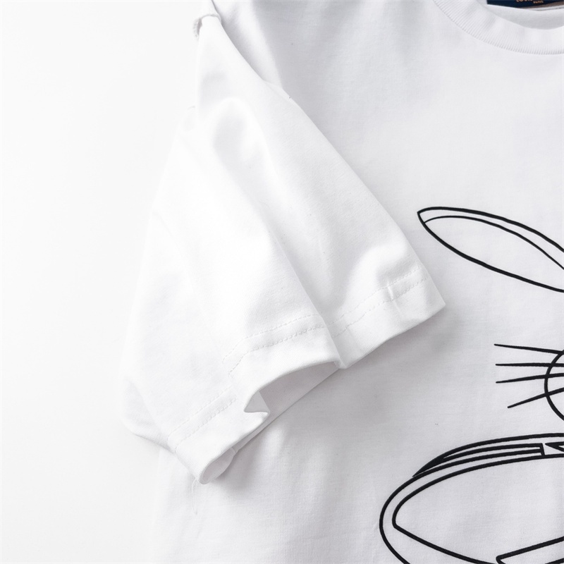 Áo Thun Tay Ngắn Cổ Tròn Chất Liệu Cotton In Họa Tiết Thỏ Hoạt Hình Cho Nam Nữ