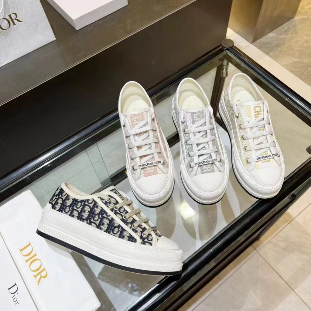 Giày Vải Đế Dày Thêu Chữ 23 Phong Cách Âu Mỹ Hàng Mới Dành Cho Bạn Nữ