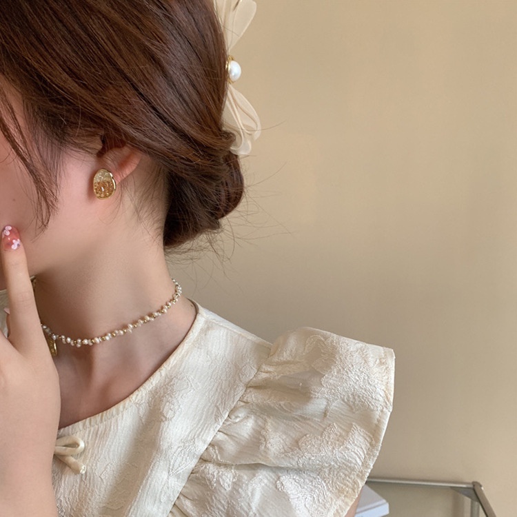 Bông Tai Kim Loại Màu Sắc Tương Phản Phong Cách Retro Dành Cho Nữ