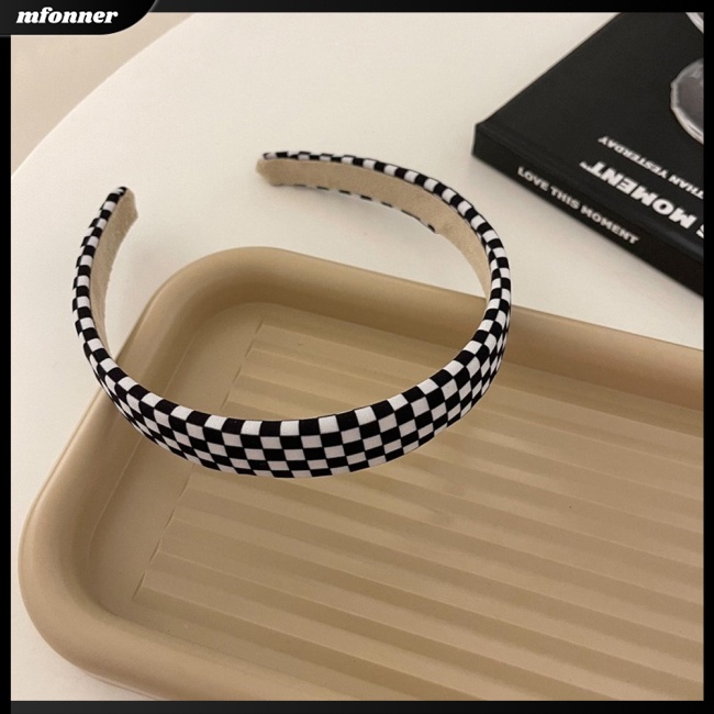 Băng Đô Cài Tóc Họa Tiết Caro Trắng Đen Hiện Đại