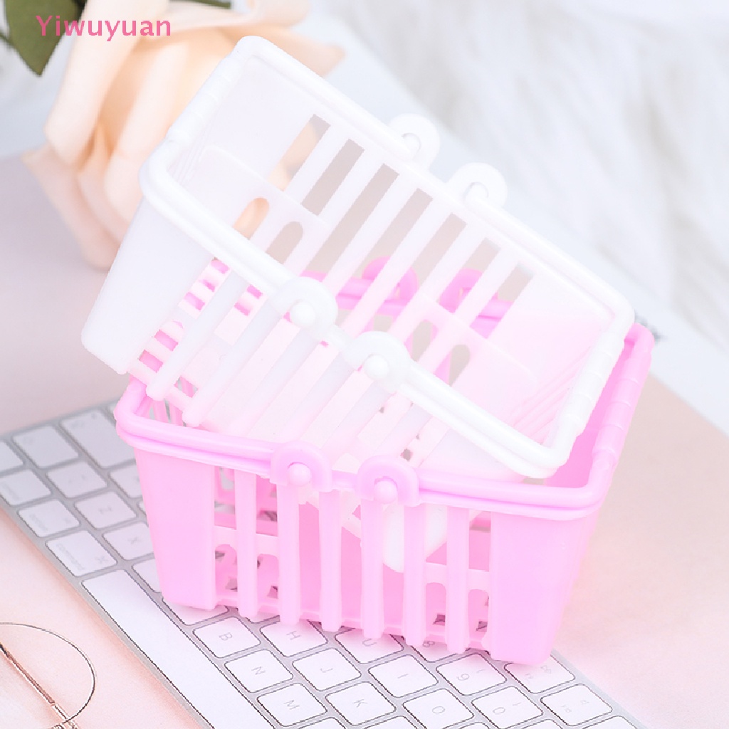 Bộ 2 Giỏ Mua Sắm Đồ Chơi Mini Cho Nhà Búp Bê Mới