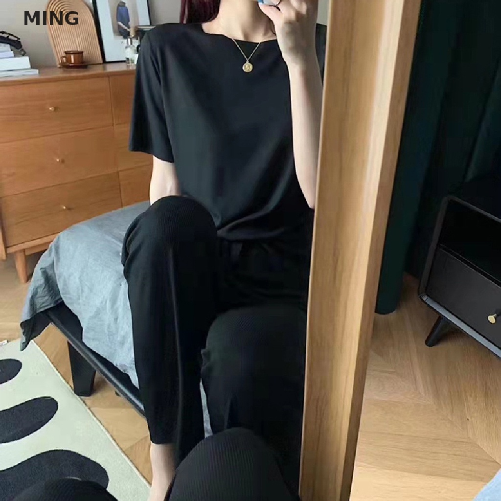 Bộ Đồ Ngủ 2 Món Áo Tay Ngắn Phối Quần Short Vải Mềm Thoáng Khí Thời Trang Mùa Hè Cho Nữ