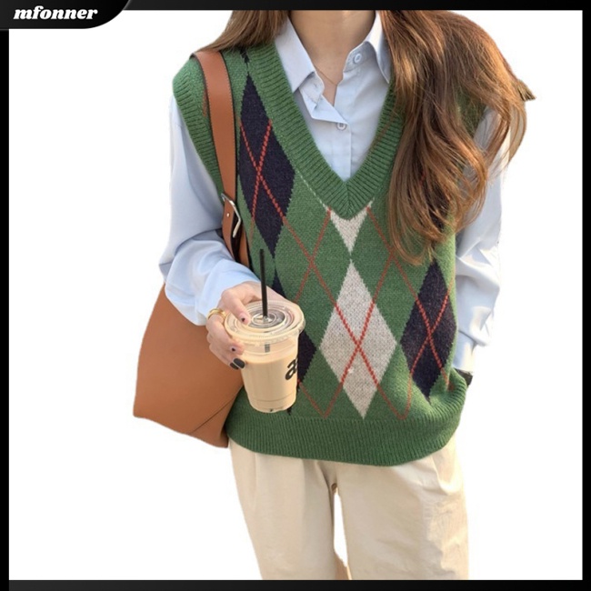 Áo Sweater Dệt Kim Sát Nách Dáng Rộng Cổ Chữ V In Họa Tiết Hình Thoi Cá Tính Cho