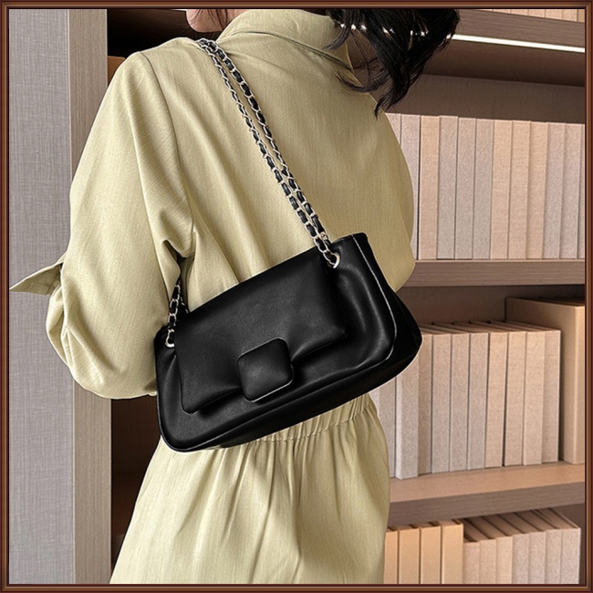 Túi Đeo Chéo Da Pu Màu Trơn Phối Dây Xích Thời Trang Cho Nữ