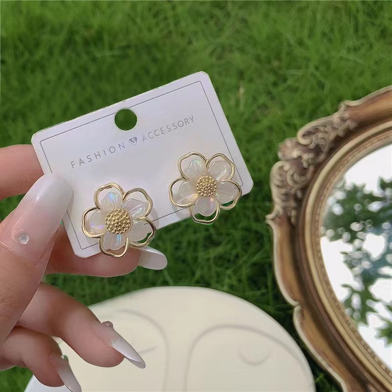 Bông Tai Hình Hoa Bằng Nhựa Resin Phong Cách Hàn Quốc Thời Trang Cho Nữ