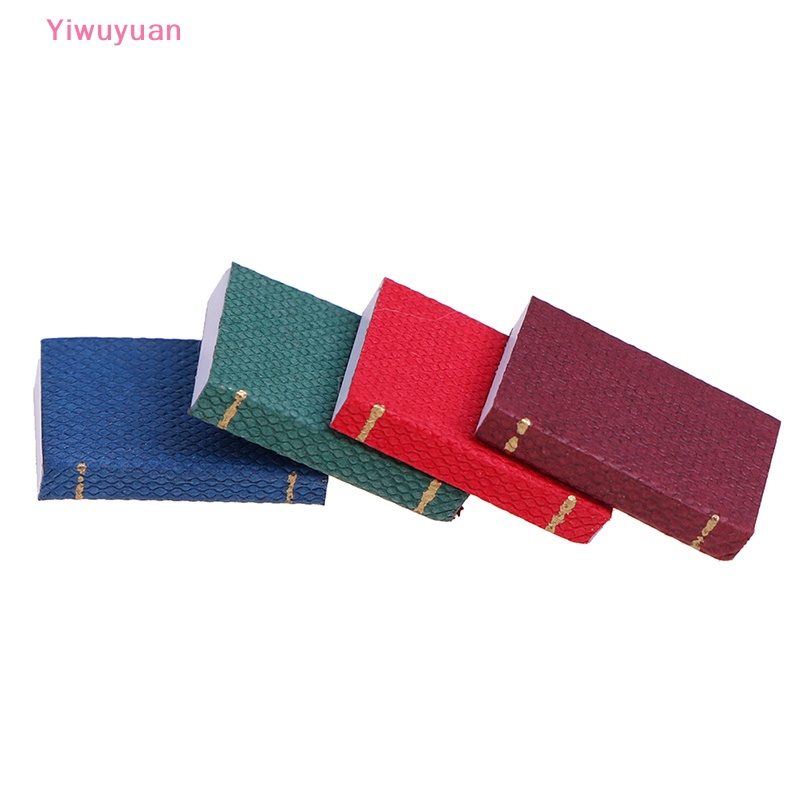 Bộ 4 Sản Phẩm Phụ Kiện Trang Trí Nhà Búp Bê Tỉ Lệ 1 / 12 Mới