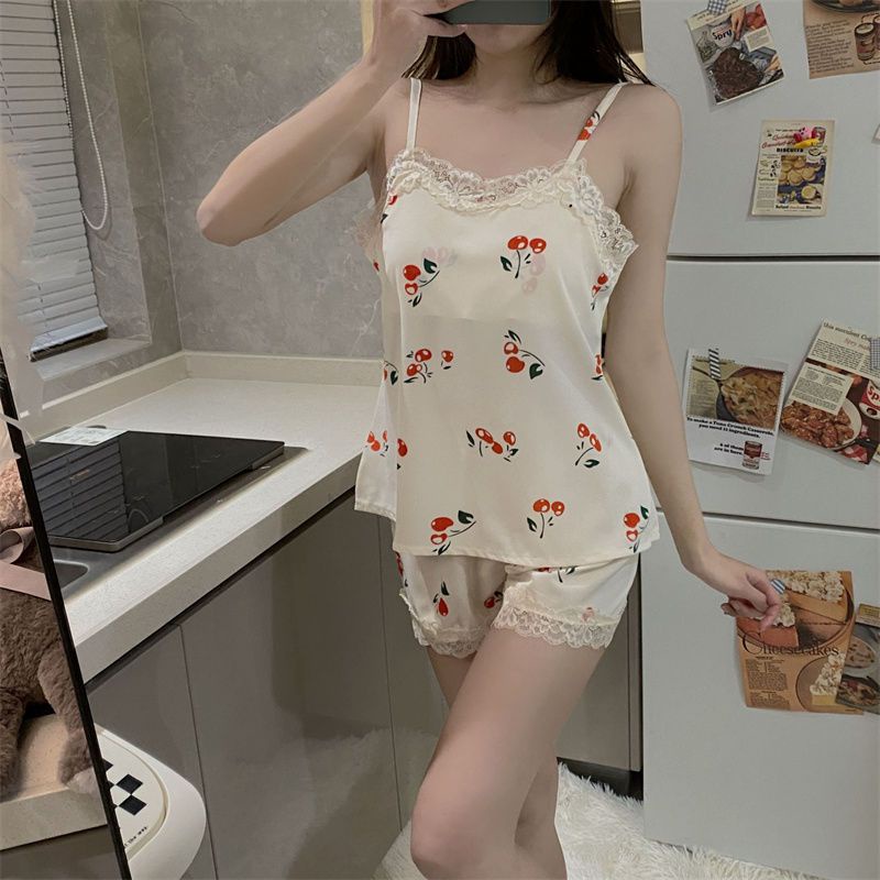 Bộ Đồ Ngủ Hai Mảnh Áo Hai Dây Phối Quần Short In Họa Tiết Hoa Cherry Thời Trang Mùa Hè Quyến Rũ Cho Nữ