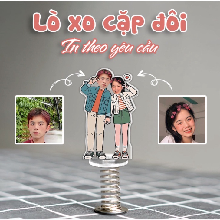 Standee lò xo lắc lư cặp đôi in theo yêu cầu đáng yêu trong suốt đế dính trang trí in theo yêu cầu
