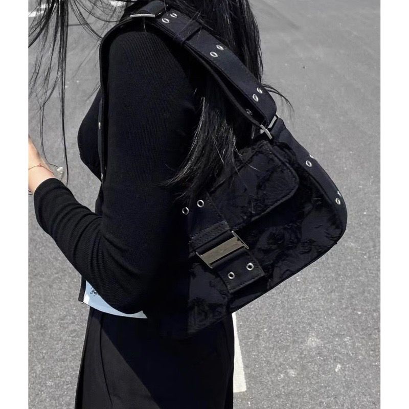 Niche Túi Xách Đeo Dưới Cánh Tay Phối Tua Rua Phong Cách Sa Phong Cách Retro Cá Tính Dành Cho Nữ