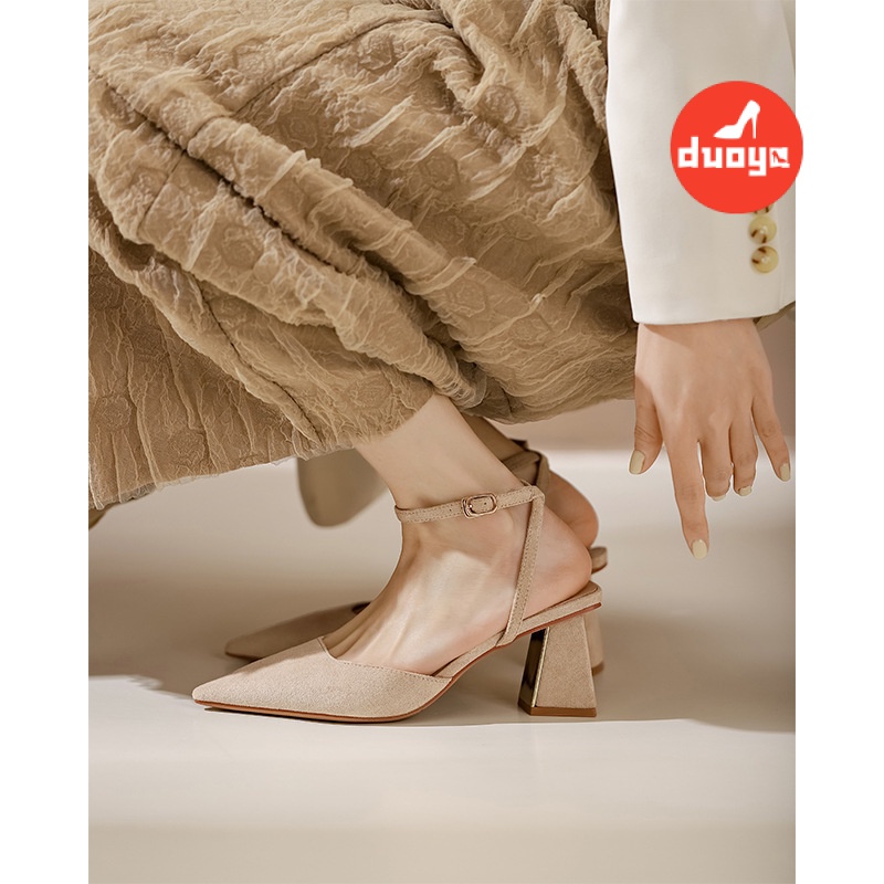 Duoya Tóc Thẳng ~ [Hàng Có Sẵn] Giày Cao Gót Sandal Bít Mũi Đế Dày Phẳng Có Khóa Cài Màu Nude Miễn Phí Vận Chuyển
