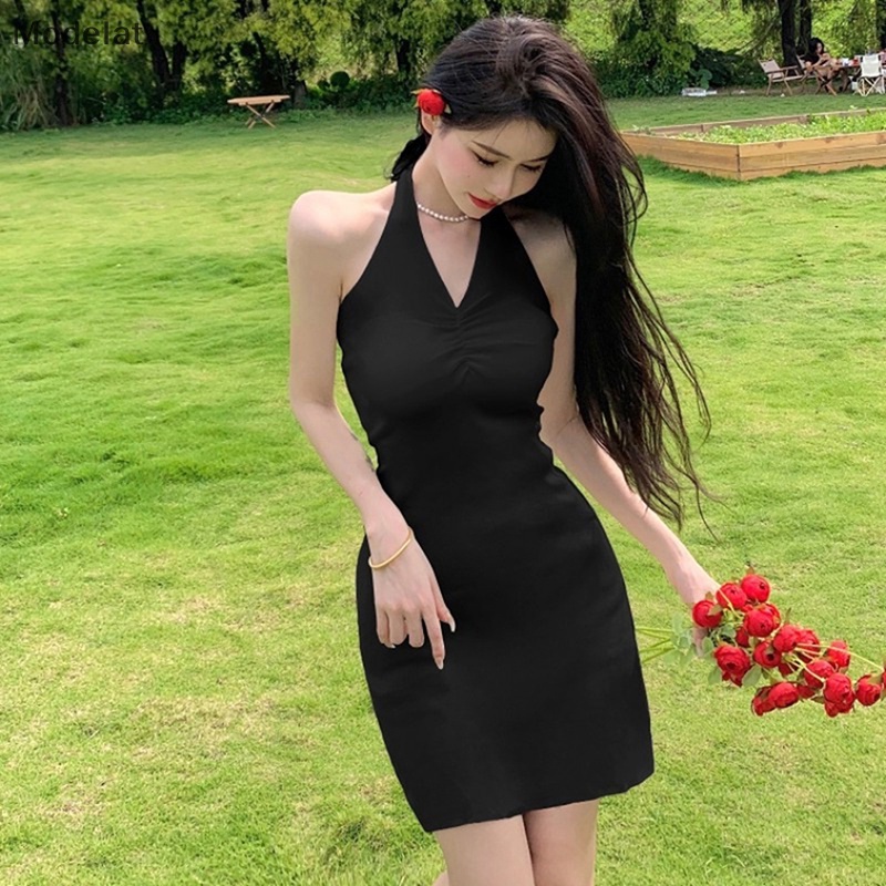 Đầm Hai Dây Cổ Chữ V Hở Lưng Màu Đen Thời Trang Mùa Hè Cho Nữ