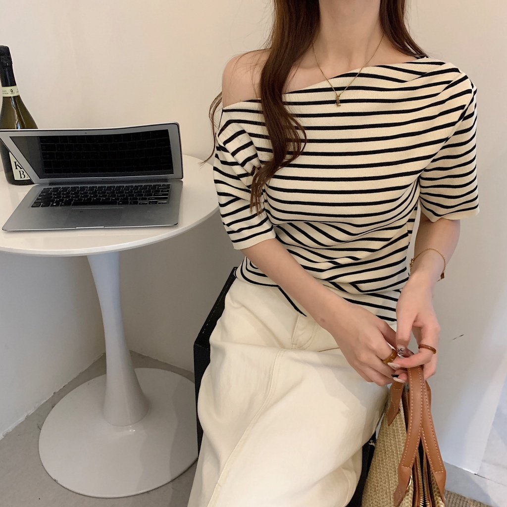 Áo Thun Tay Ngắn Kẻ Sọc Một Đường Kẻ Ôm Dáng Vừa Vặn Mùa Hè Hàn Quốc Cho Nữ