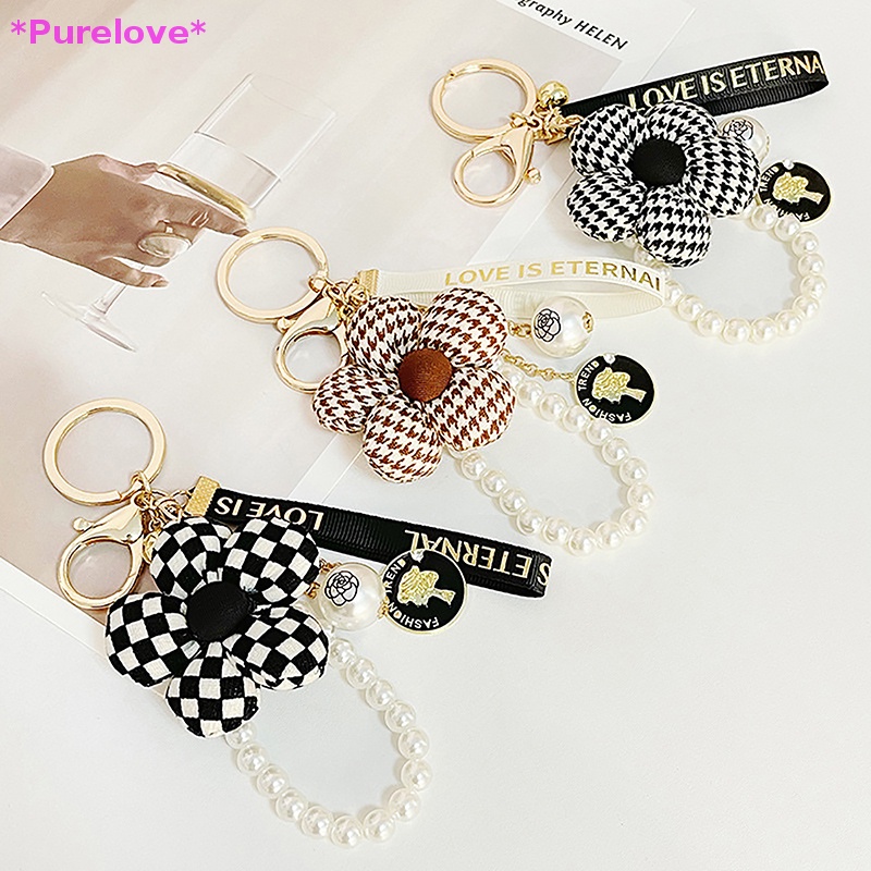 Móc Khóa Hình Bông Hoa Đính Ngọc Trai Thanh Lịch Dành Cho Nữ Mới